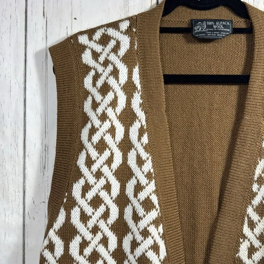 Alpaca Fina Wool 100% Tan Geometric Open Front Womens Peruvian Sweater Vest Cozy